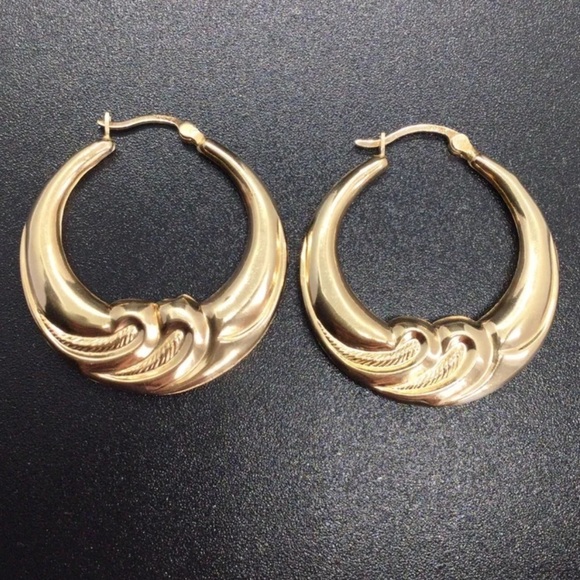 Jewelry - 10K SOLID GOLD HOOP EARRINGS 30mm
